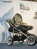 Безумовно, заслуговує на увагу німецька компанія teutonia (тевтони), вперше представляла на виставці свої коляски і автокрісла
