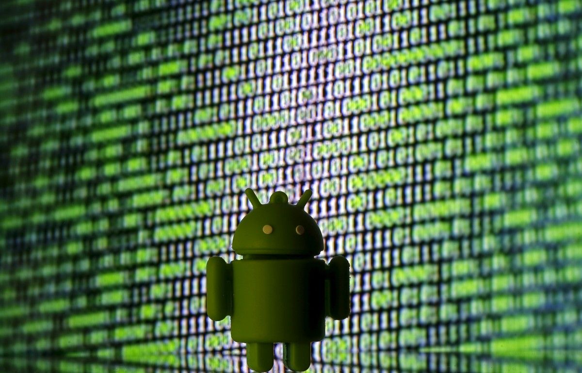 Вдалося з'ясувати, що розробка Fuchsia OS ведеться вже більше двох років не просто так, а заради того, щоб ця ОС в недалекому майбутньому замінила Android