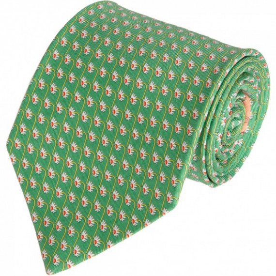 Такий предмет чоловічого гардероба, як краватка, відомий людям з давніх часів