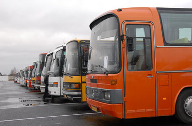 7 червня 2013, 12:00 Переглядів:   Перевізники скаржаться, що не встигають обладнати автобуси
