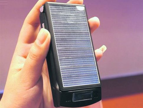 Телефон на сонячній енергії