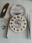 Механізм перевірений часом використовується в побутових годиннику з 50-х років минулого століття